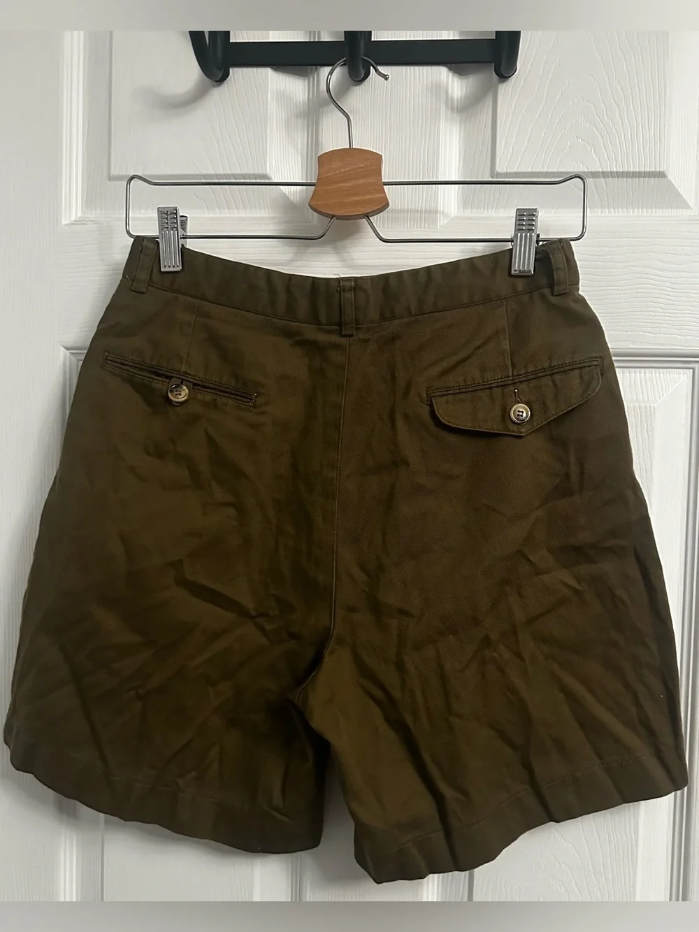 Women’s Olive Green Cargo Shorts - Picture 9 of 10
